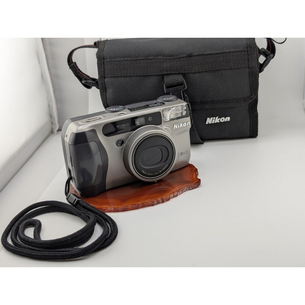 Nikon Zoom 800 AF Point And Shoot 35mm Film Camera - TESTED & WORKING
